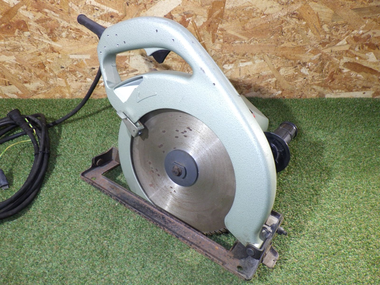  マキタ 10型マルノコ 5201 N-A 大工道具 日曜大工 切り落とし 丸のこ 品 251209 マルノコ 切断工具 切断機