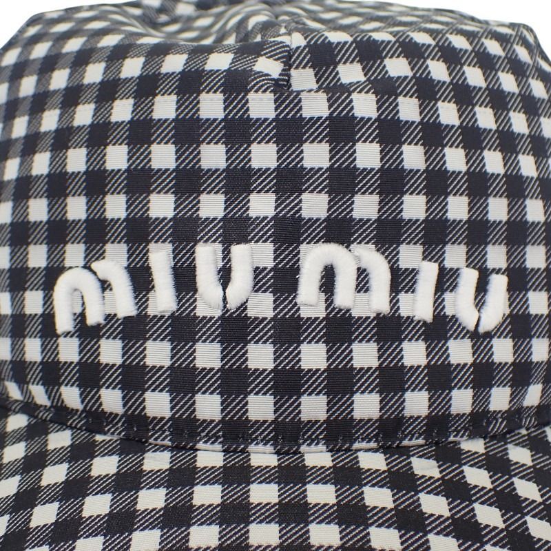 ミュウミュウ MIUMIU