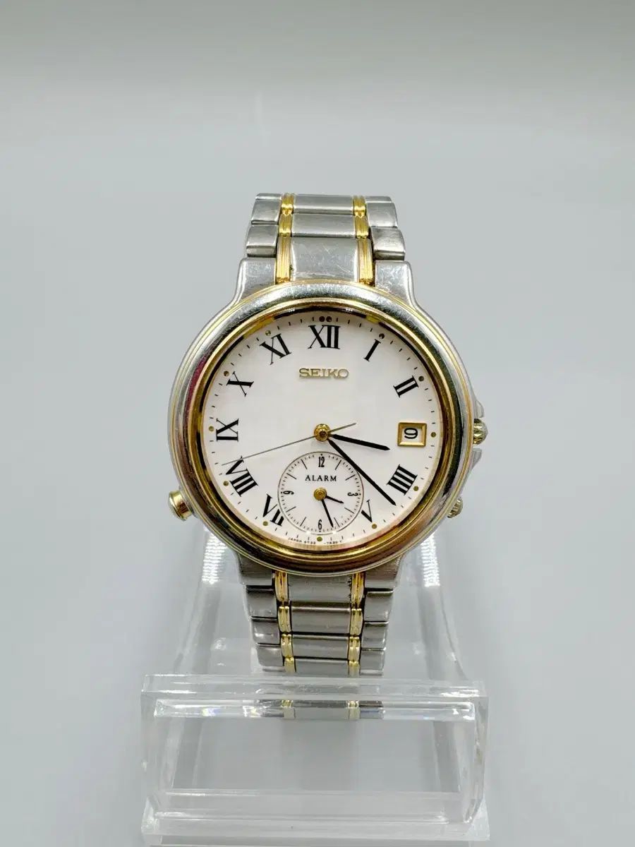 1980年代ヴィンテージSEIKOアラームクオーツリストウォッチ