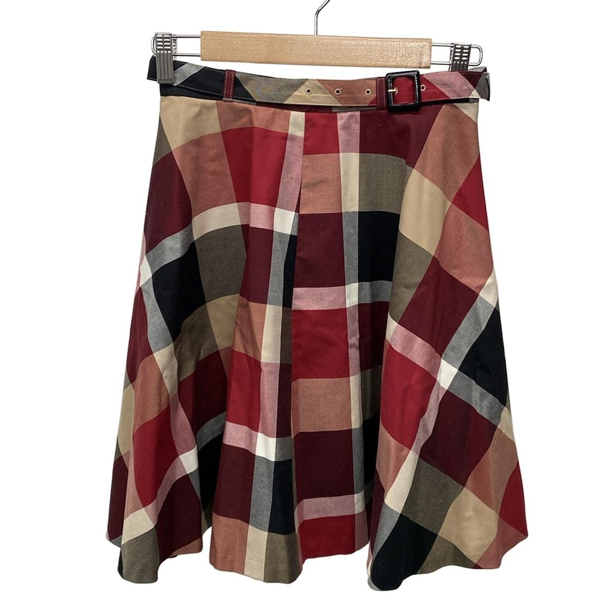 ブルーレーベルクレストブリッジ スカート サイズ36 S レディース - ベージュ×レッド×マルチ ひざ丈 チェック柄