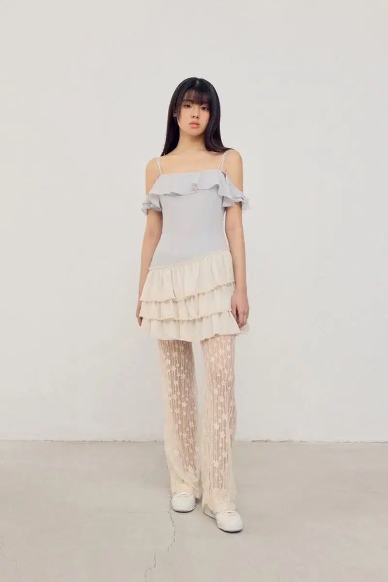 fletta レイ クリーム パンツ