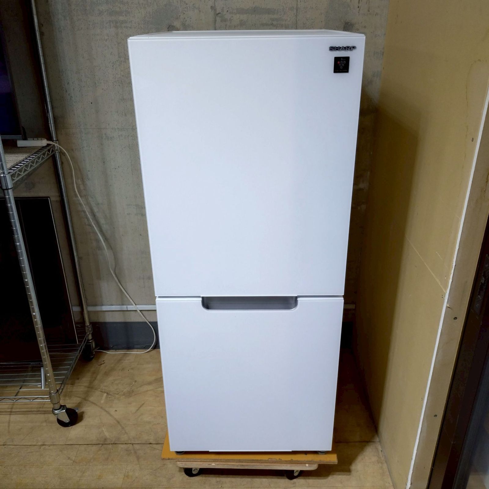 関東一円送料無料】シャープ SHARP 2ドア冷凍冷蔵庫 SJ-GD15H-W 152L