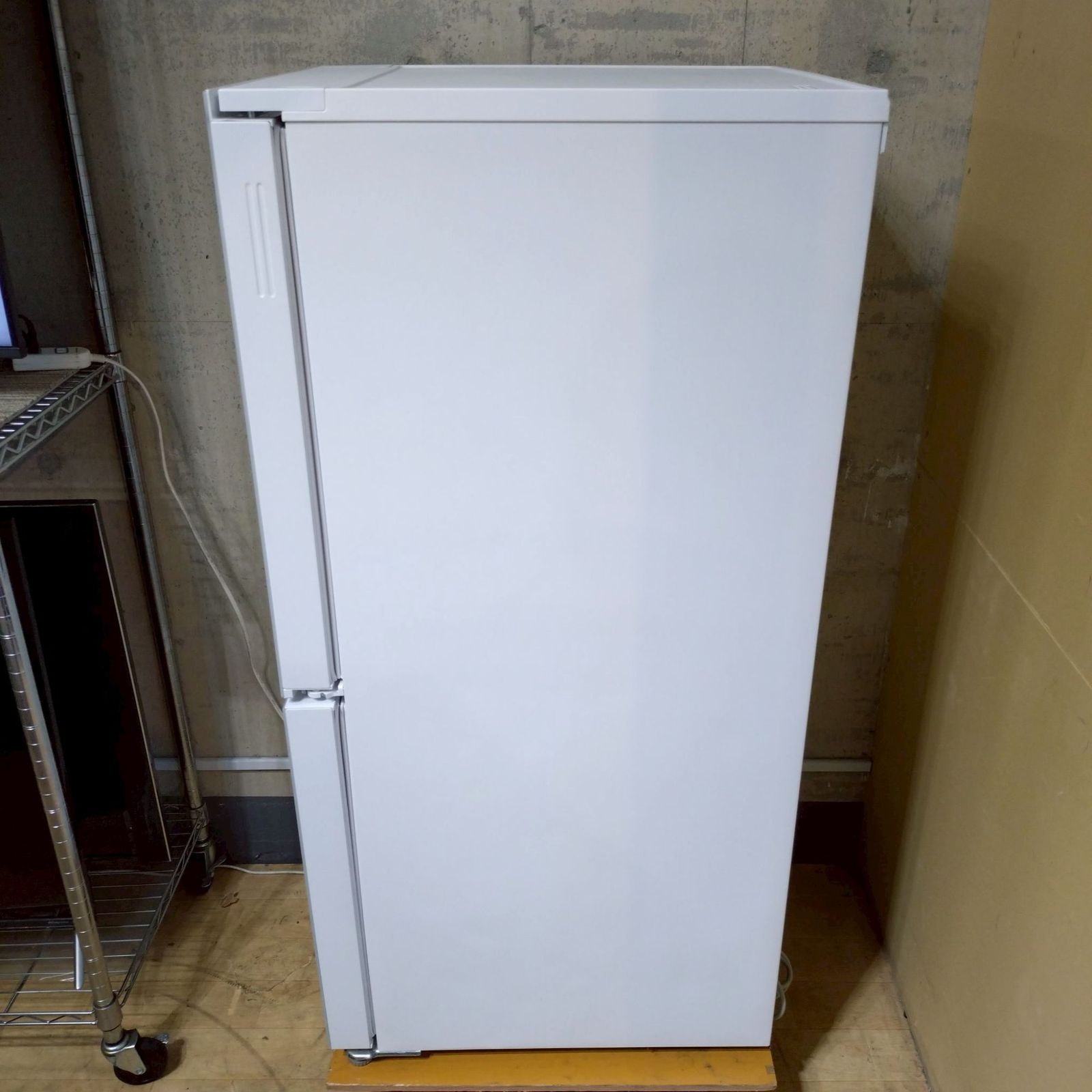 関東一円送料無料】シャープ SHARP 2ドア冷凍冷蔵庫 SJ-GD15H-W 152L