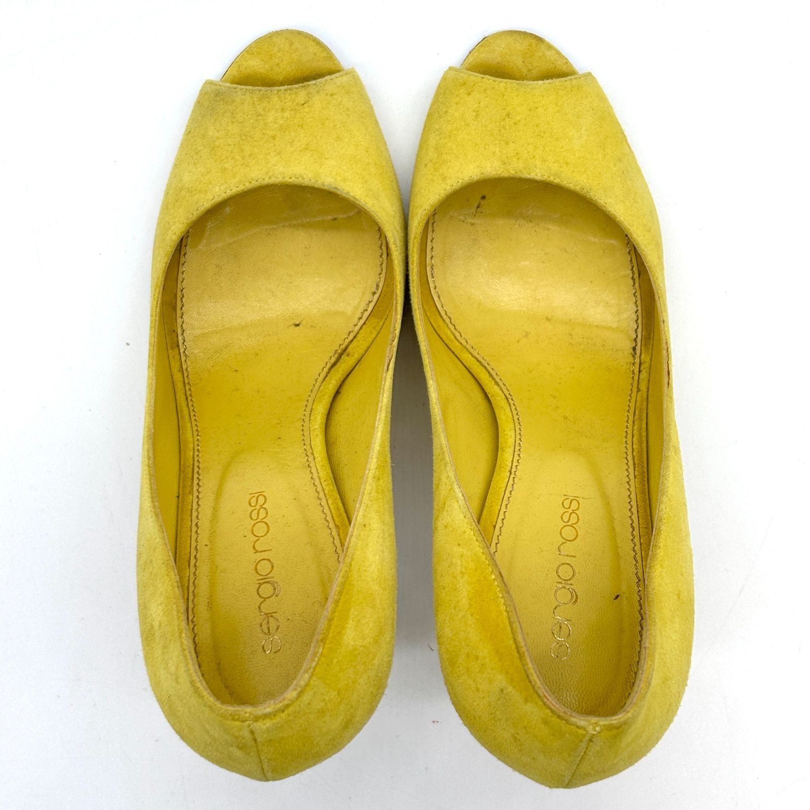 Sergio Rossi セルジオロッシ パンプス ピンヒール　 イエロー Sergio Rossi セルジオロッシ パンプス ピンヒール イエロー セルジオ