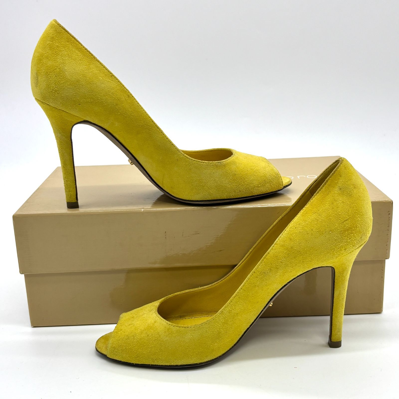 セルジオロッシ Sergio Rossi スエード パンプス 黄色 イエロー 37 約24㎝ イタリア製 ハイヒール オープントゥ