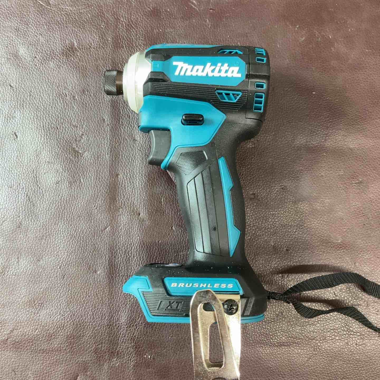 マキタ makita コードレスインパクトドライバー 18 V バッテリー♥品