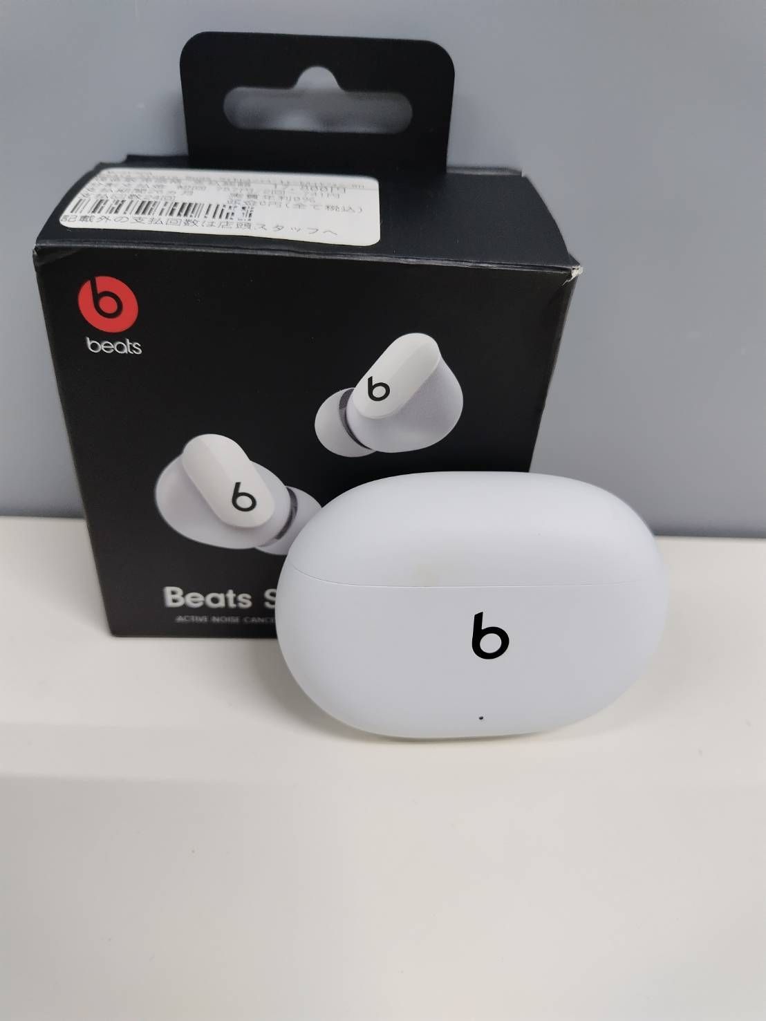 Beats Studio Buds (A2514) 充電ケースのみ！ - メルカリ