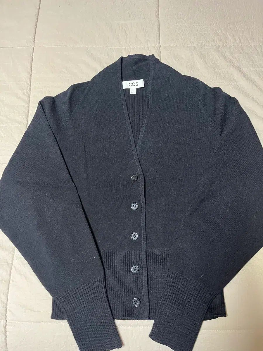 コス カーディガン