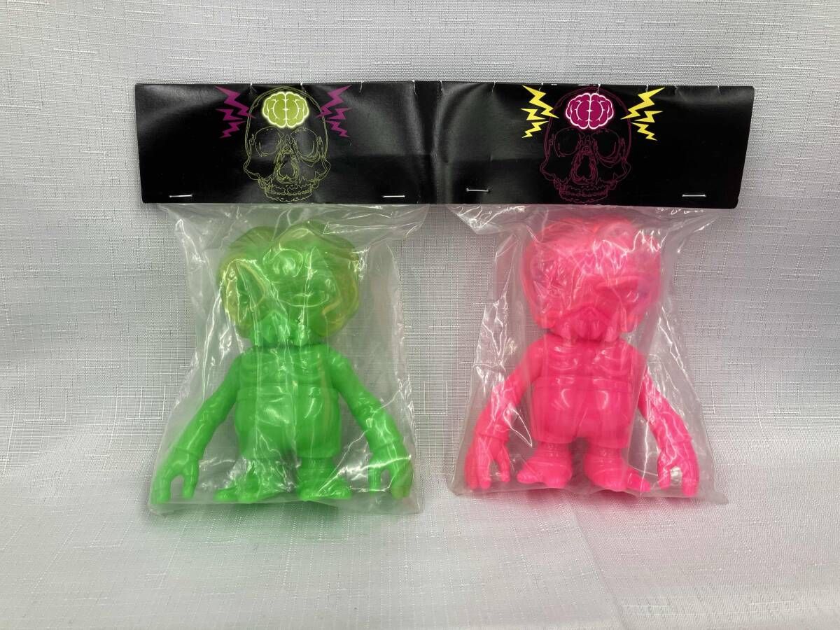 SECRET BASE SKULL BRAINZ グリーン ピンク 2個セット - メルカリ