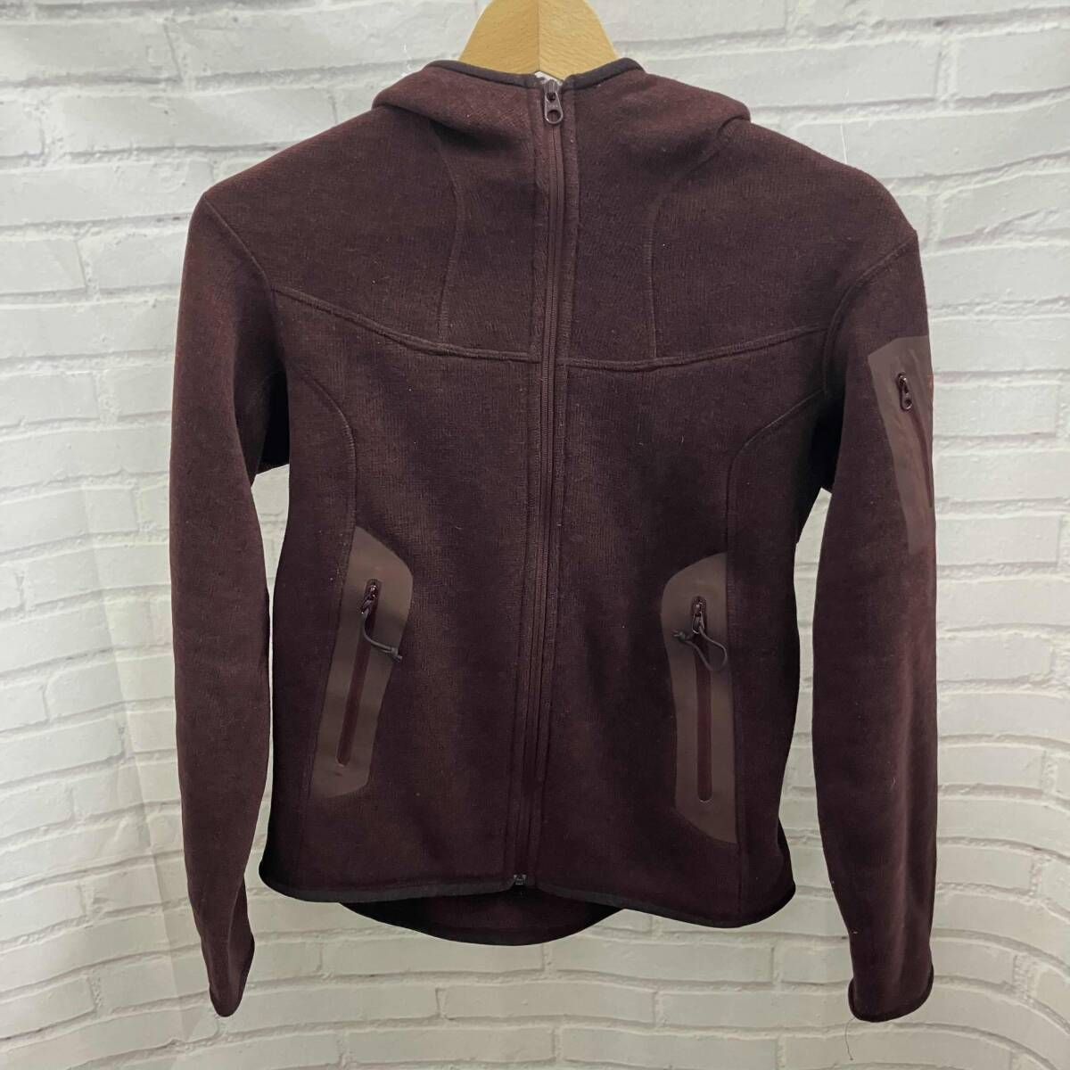 ARC TERYX アークテリクス 21043 0807 POLATEC 表記サイズS ワインレッド