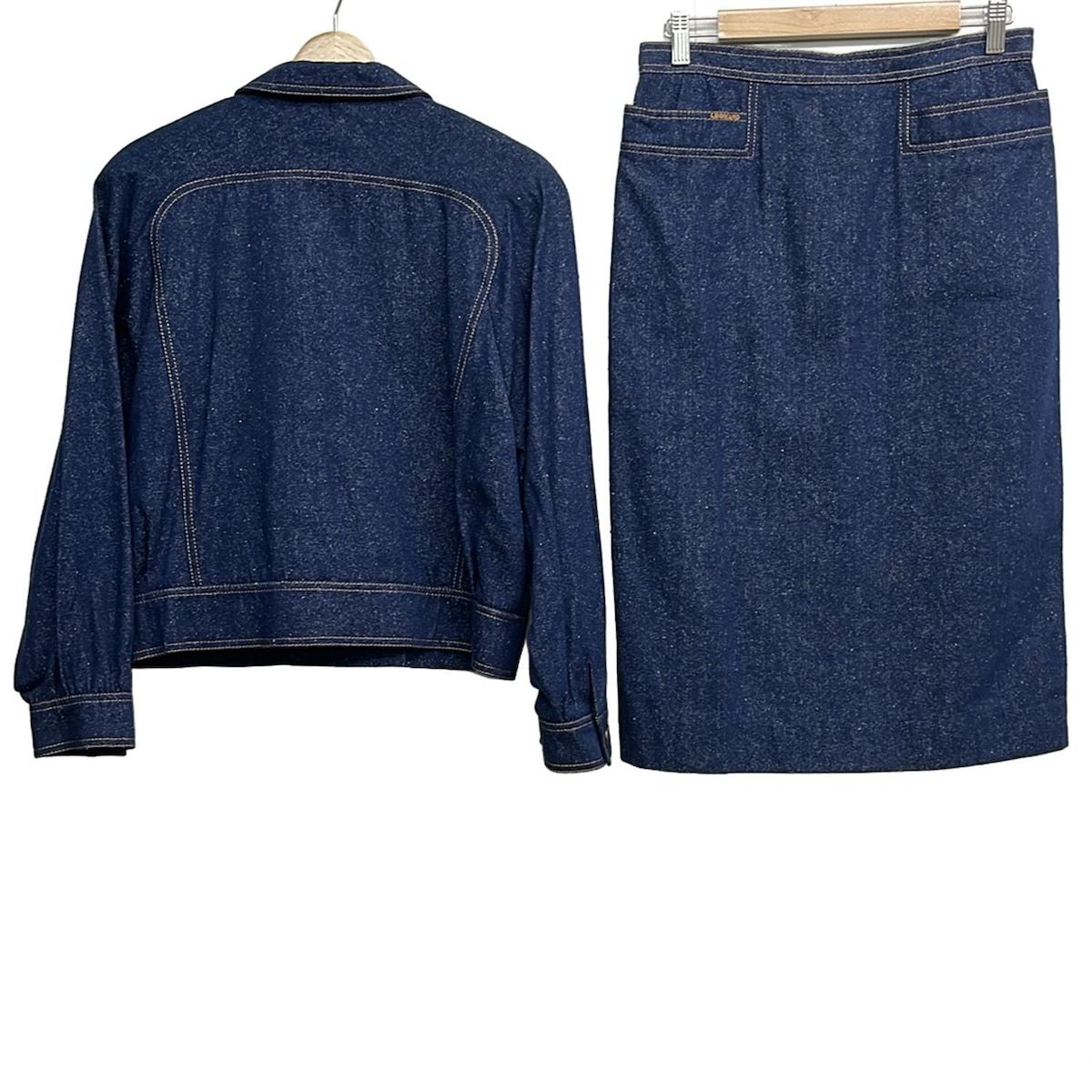 LEONARD(レオナール) スカートスーツ レディース - ネイビー シルク/花