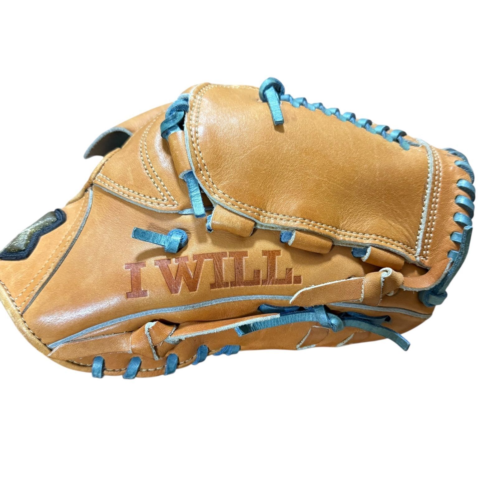 中古美品】アンダーアーマー 金子千尋モデル ピッチャーグローブ 一般