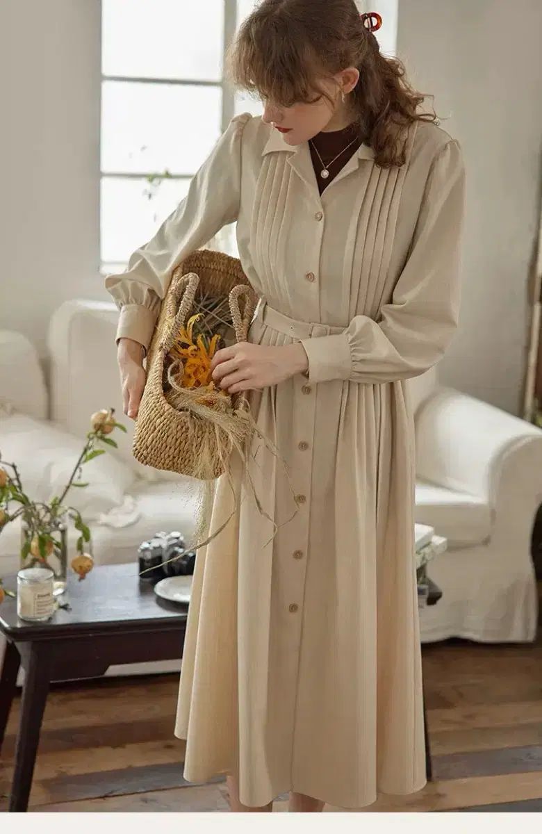 55 シンプルレトロ ベージュ ベルト ロング シャツ ONE PIECE 春 秋