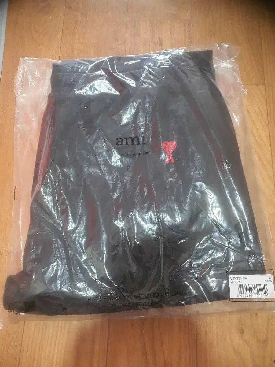 アミ スモール ハート ロゴ ブラック トレーナー ズボン L