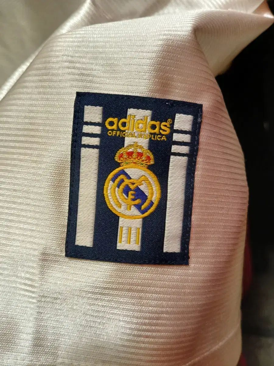 7/11 アディダス レアル・マドリード 99/00 ホーム ジャージ - メルカリ