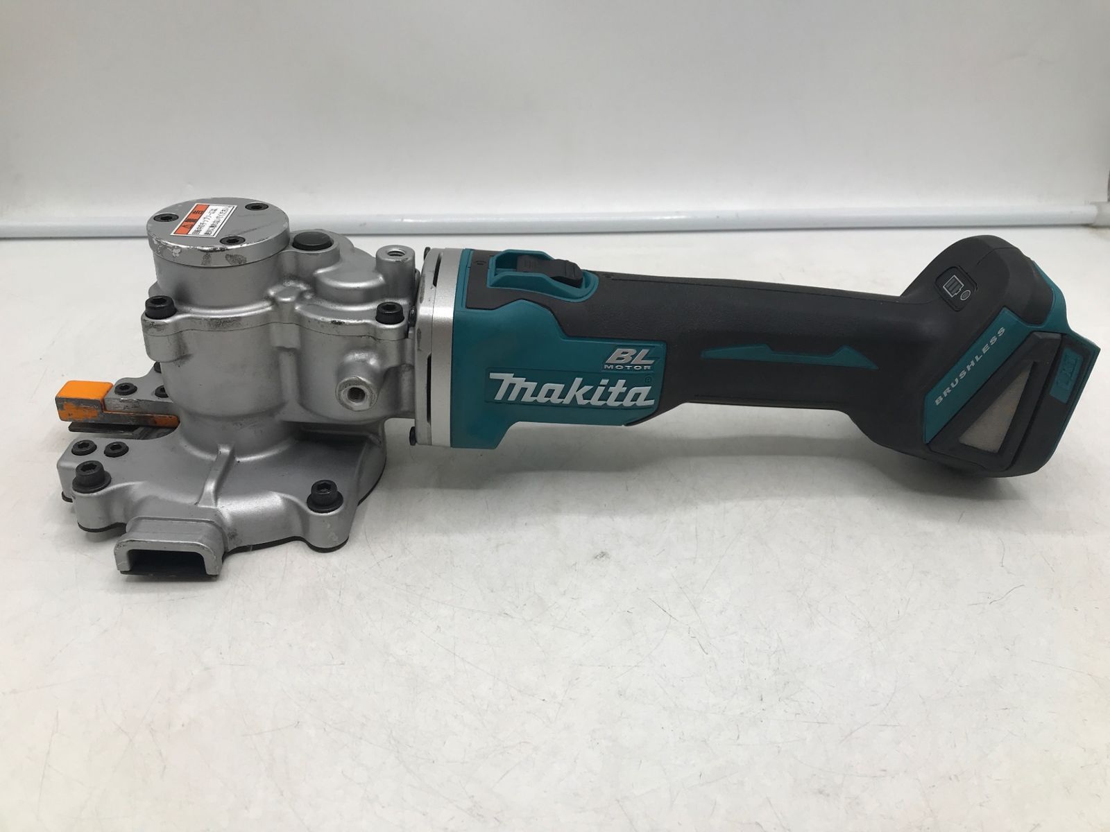 品 Makita マキタ 18 v充電式チップソーカッタ SC 251 DZ 本体のみ エコツー M 02