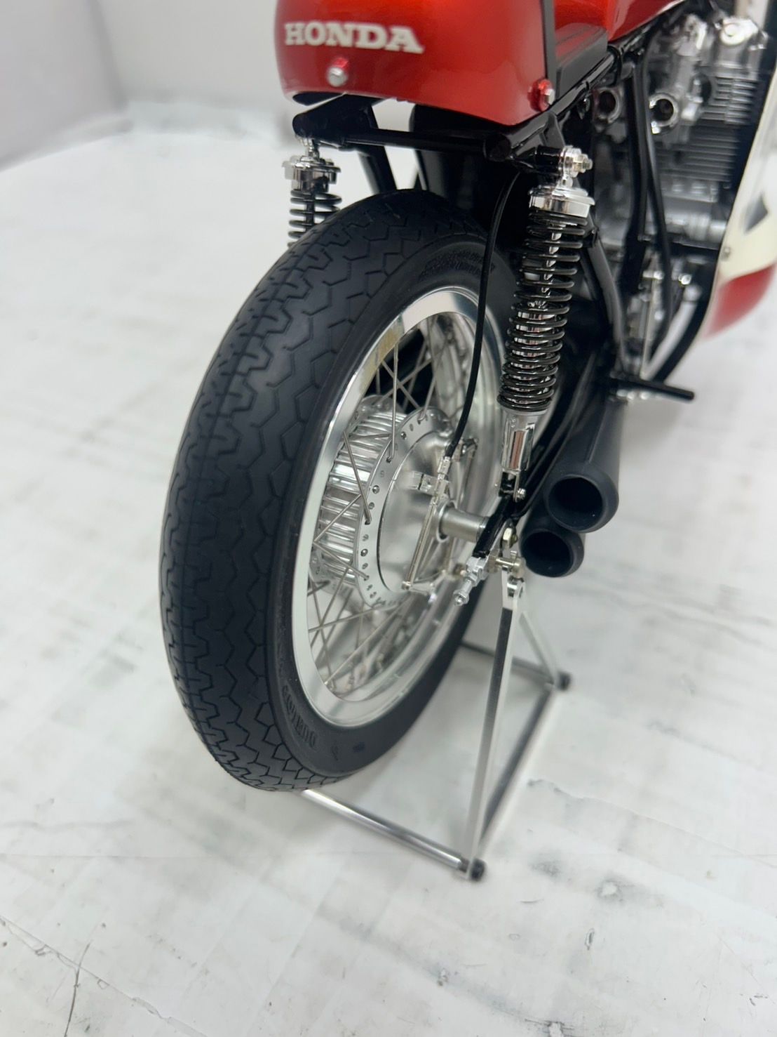 セミアッセンシブルモデル