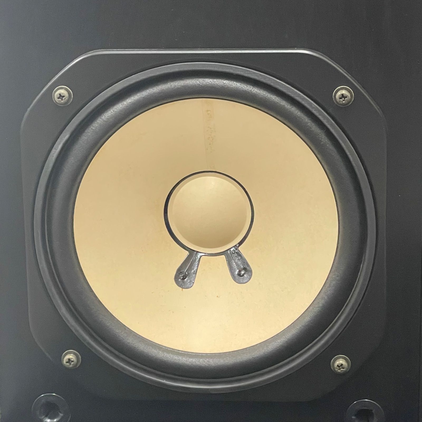 スピーカーシステム