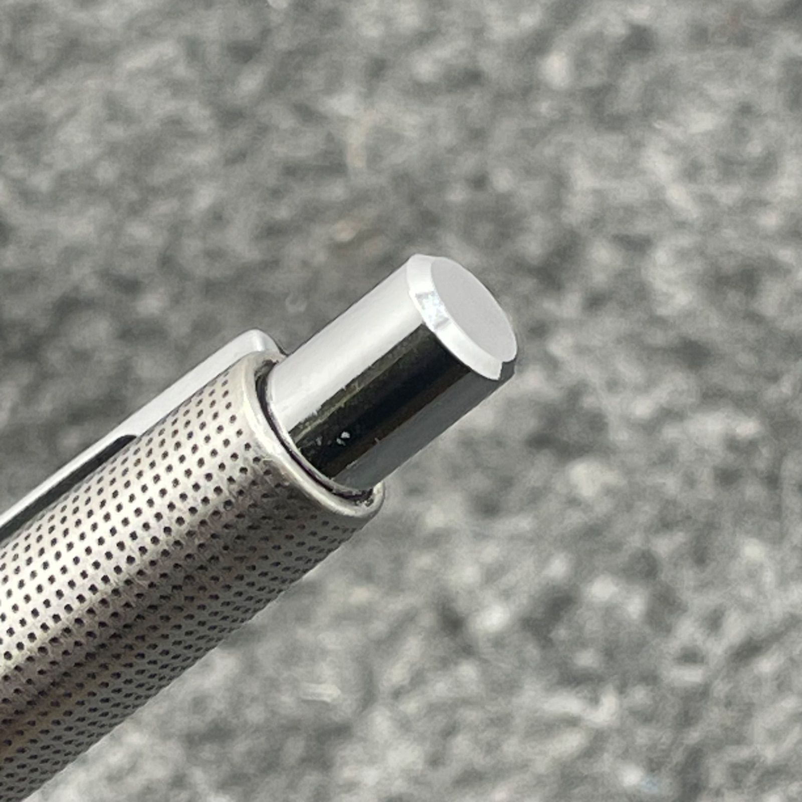 PE1174□PILOT ノック式シャープペンシル0.5㎜芯 水玉 蝕刻 レトロ