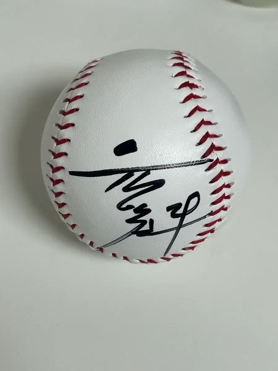 ロッテ ジャイアンツ レジェンド エース ユン ハクギル サインボール
