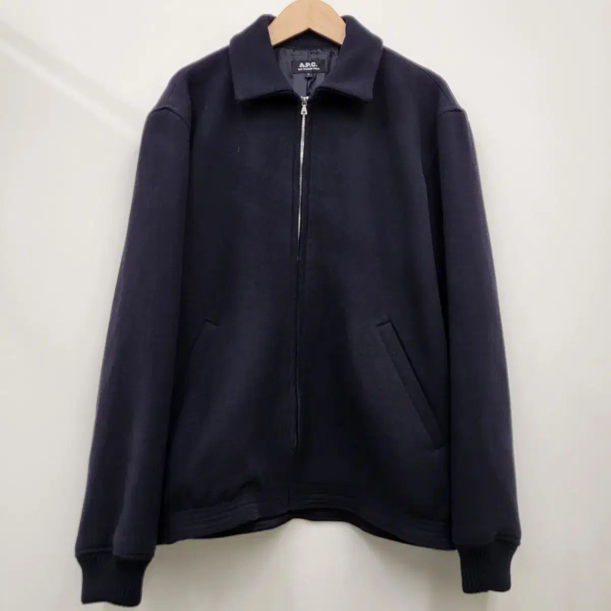 楽天市場】A.P.C. アーペーセー Arcade Blouson Jacket ブルゾン キルティングアウター アウター シンプル カジュアル  メンズ COETZH02845 LaG Onlinestore : LaG OnlineStore 楽天市場店 A.P.C. ブルゾン