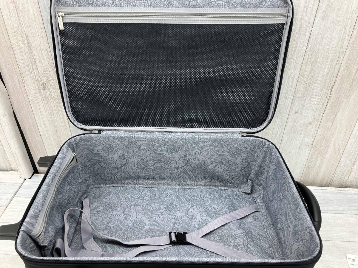 カンタス航空／キャリーバッグ／ダイヤルロック付き／ブラック - メルカリ