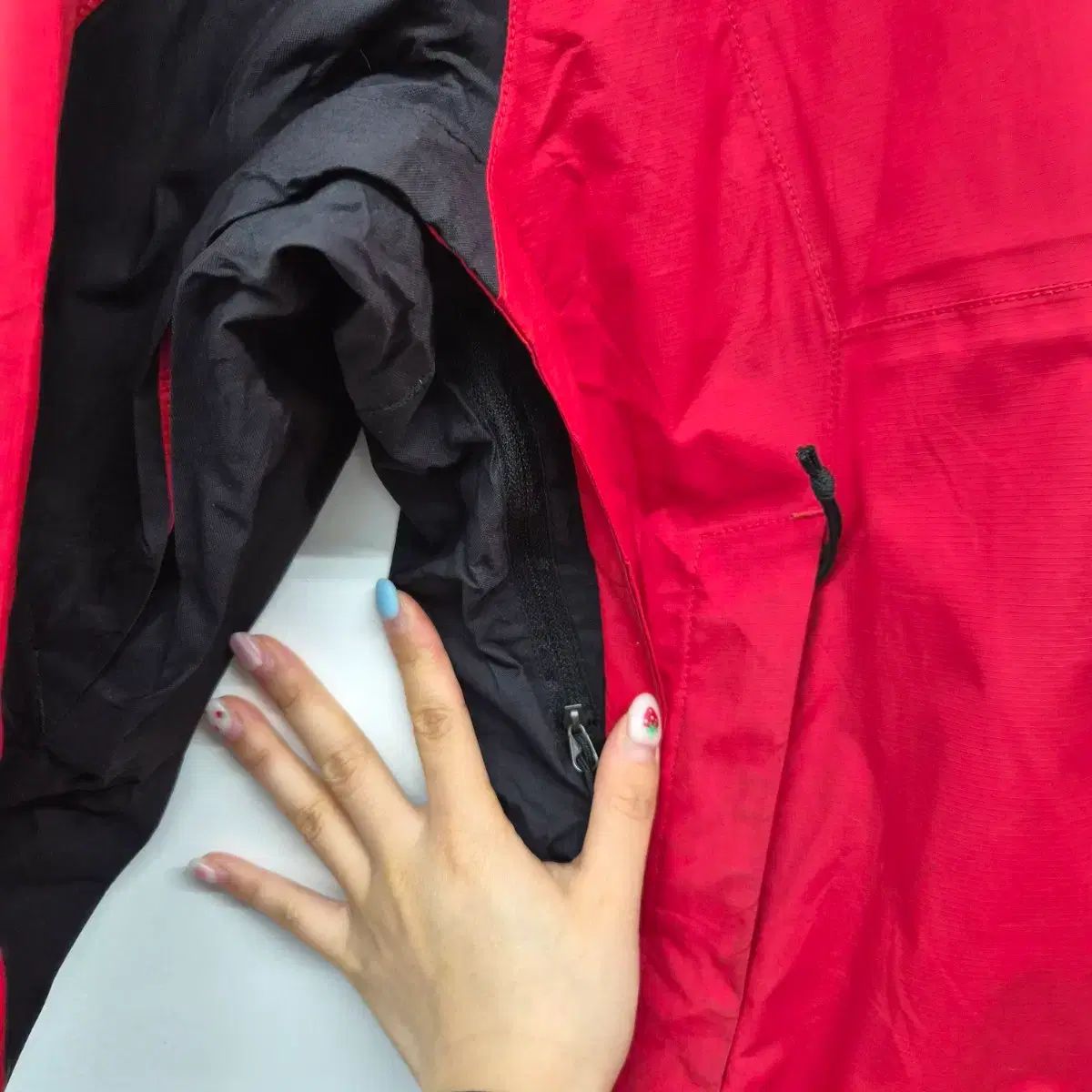 THE NORTH FACE ザノースフェイス レッド|ブラック ウィンドブレーカー ジャケット メンズ S