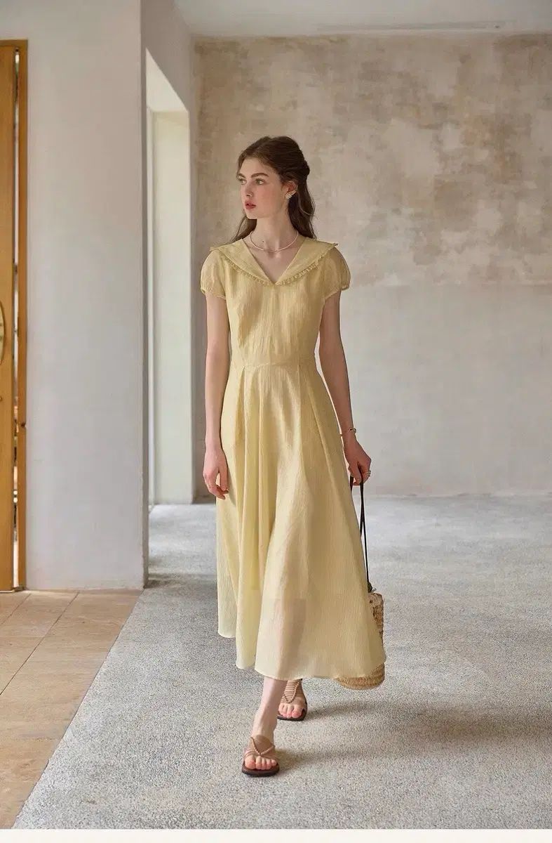 シンプルレトロ チュール パフ ONE PIECE イエロー ネック Long