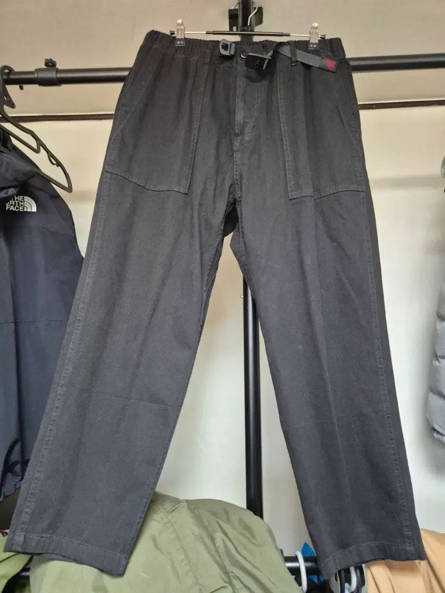 グラミチ ルーズ テーパード L ブラック