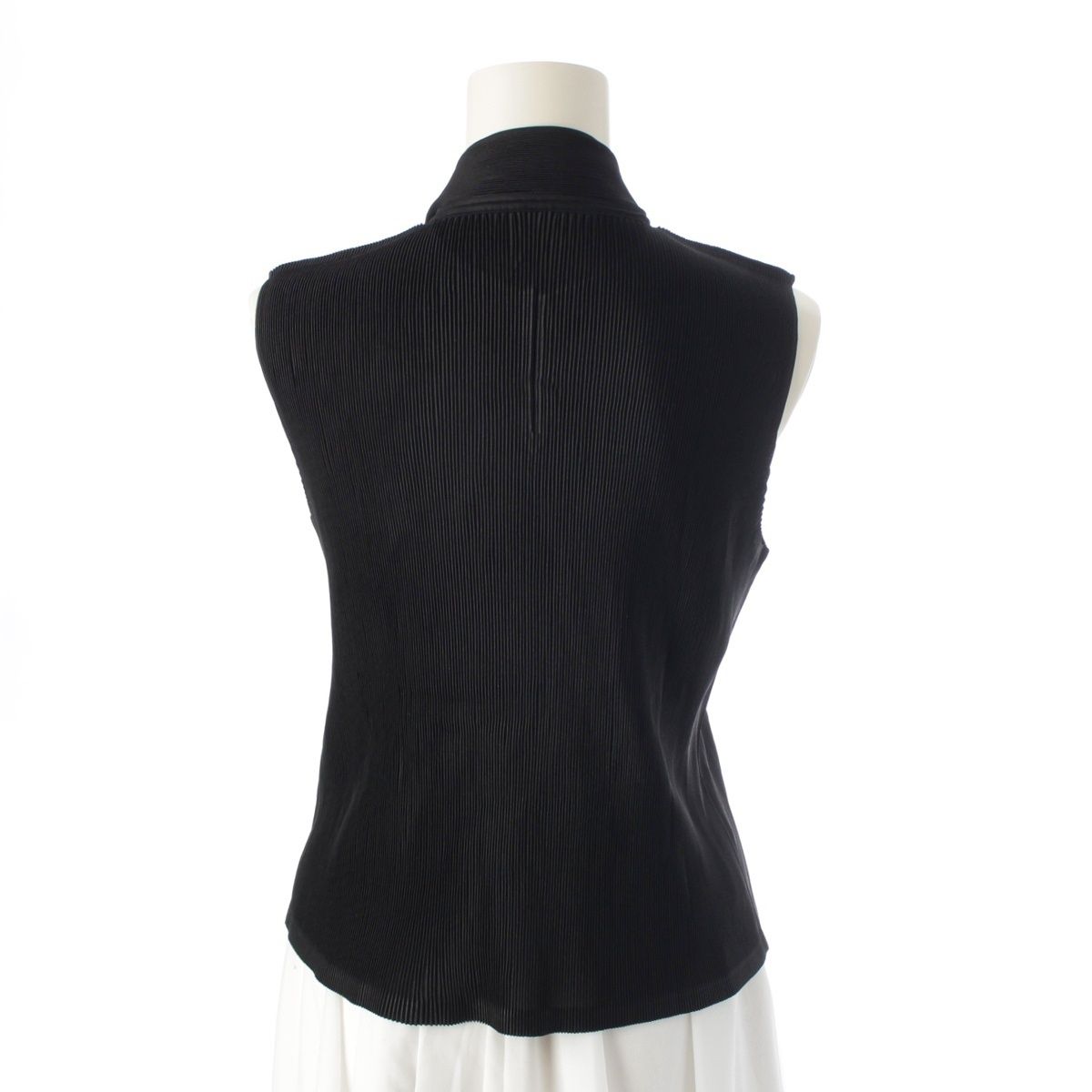 プリーツプリーズ イッセイミヤケ ボウタイ ノースリーブ トップス