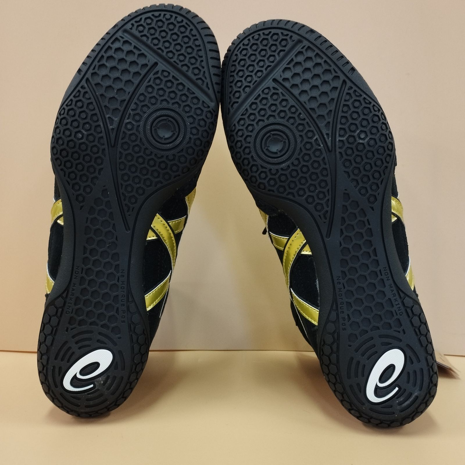 D28539】レスリングシューズ ブラックxゴールドスペシャルオーダー