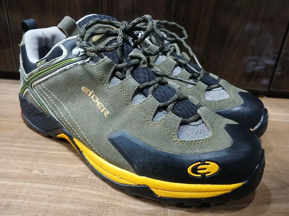 アイダー EIDER 登山靴 GORE TEX ゴアテックス オリーブ色 270 mm ハイキング便利グッズ 調理器具 登山靴 トレッキングシューズ アウトドアシューズ