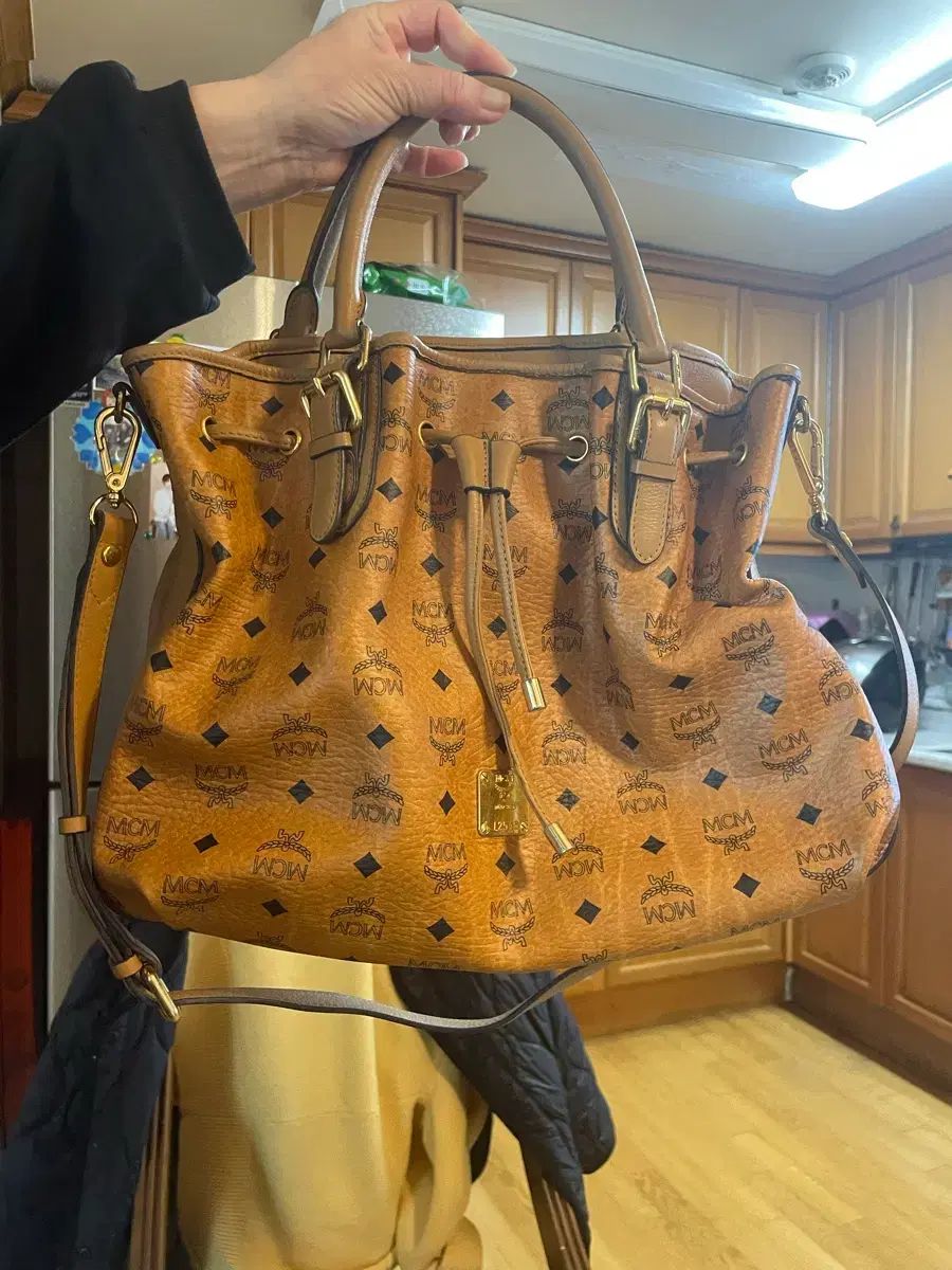 MCM エム シー ドローストリング バケットバッグ ブラウン