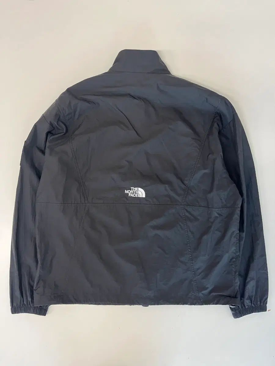 THE NORTH FACE ザノースフェイス ブラック ウィンドブレーカー ジャケット