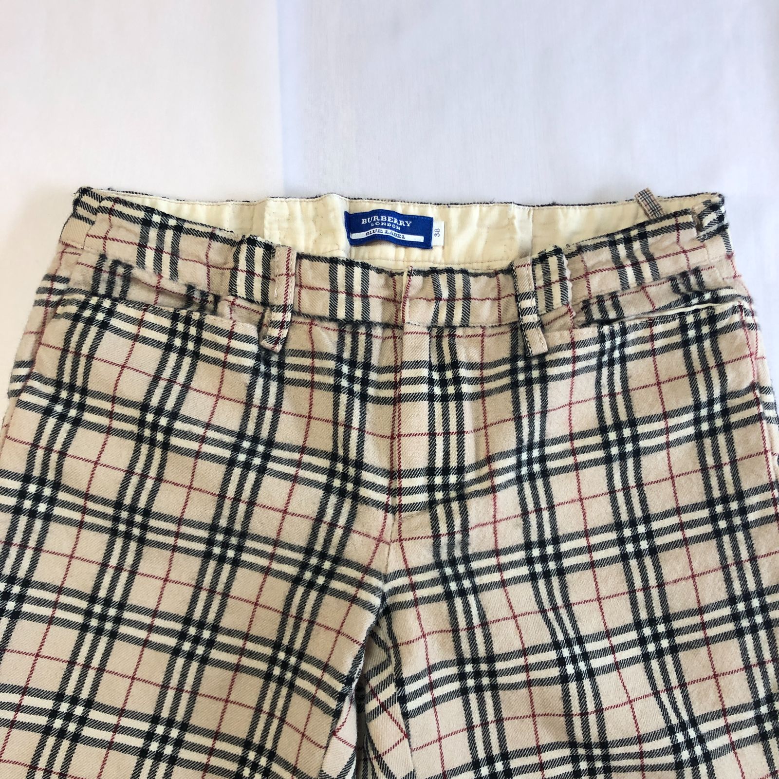 BURBERRY BLUE LABEL】チェック柄 ストレートパンツ 38／ホース刺繍