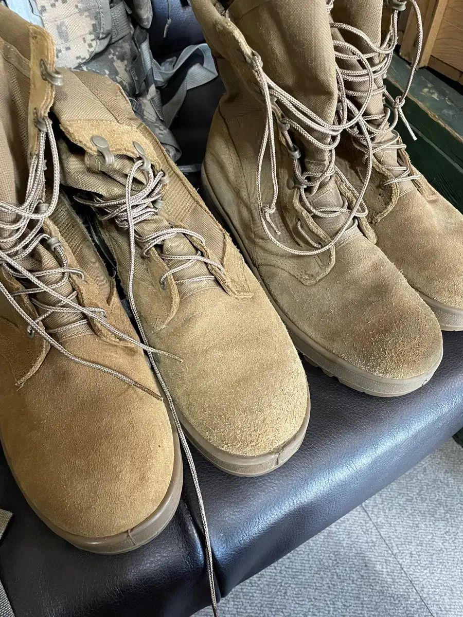 ミリタリー戦闘ブーツ 四季 タグない
