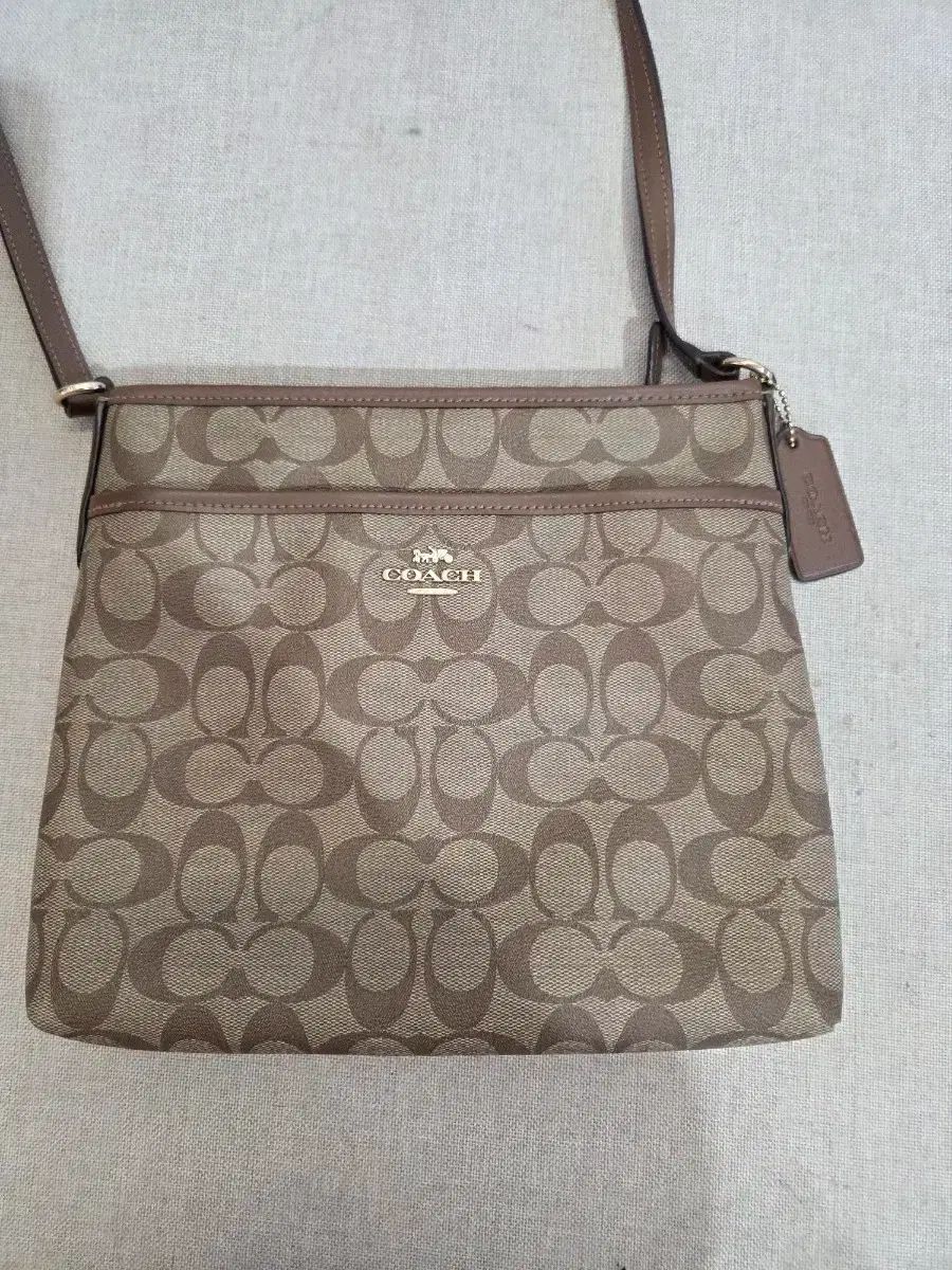 COACH クロスバック バッグ