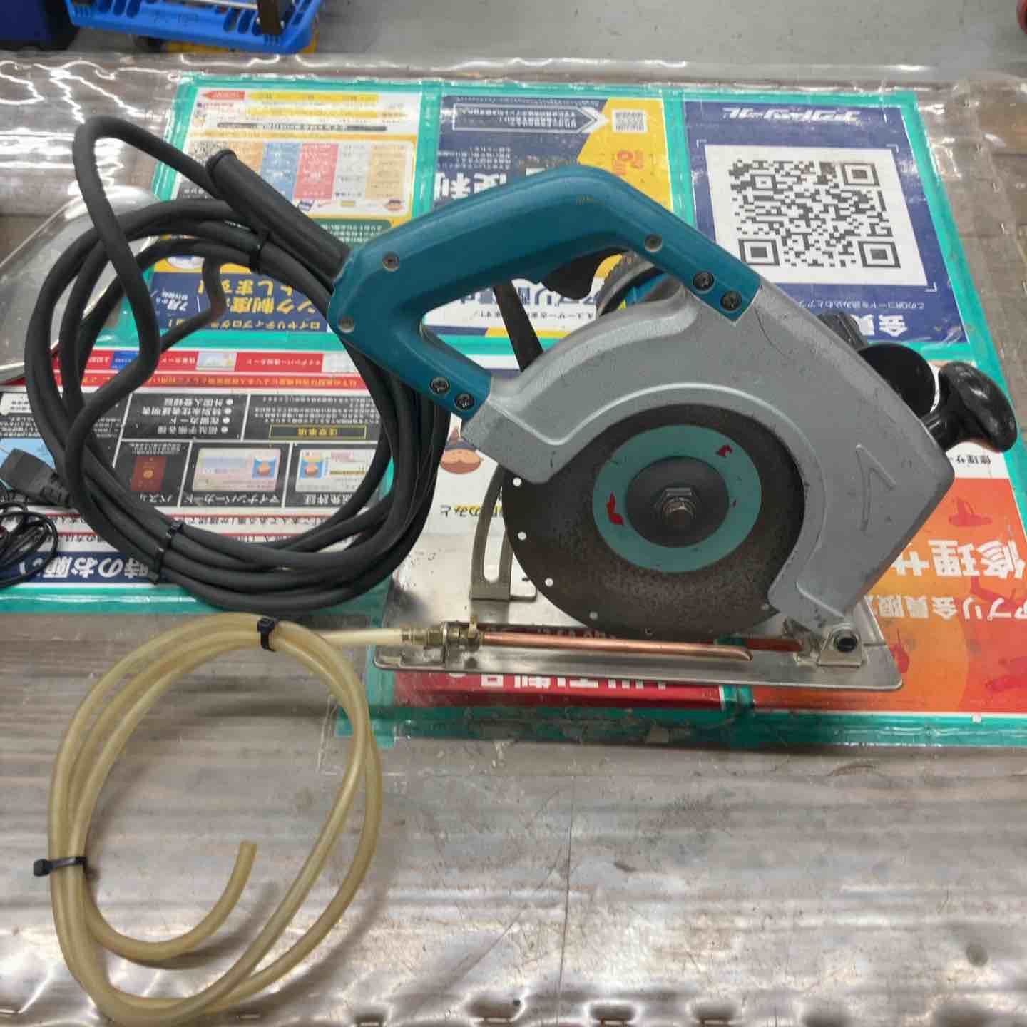 マキタ makita 205 mm カッタ 4108 R コンクリートカッター