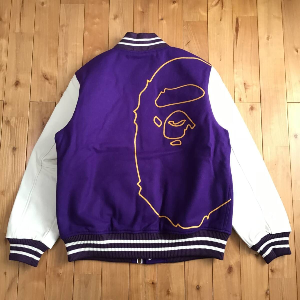 A BATHING APE スタジャン袖レザー ☆新品☆ XL Giant Ape Head 袖レザー スタジャン a bathing ape BAPE