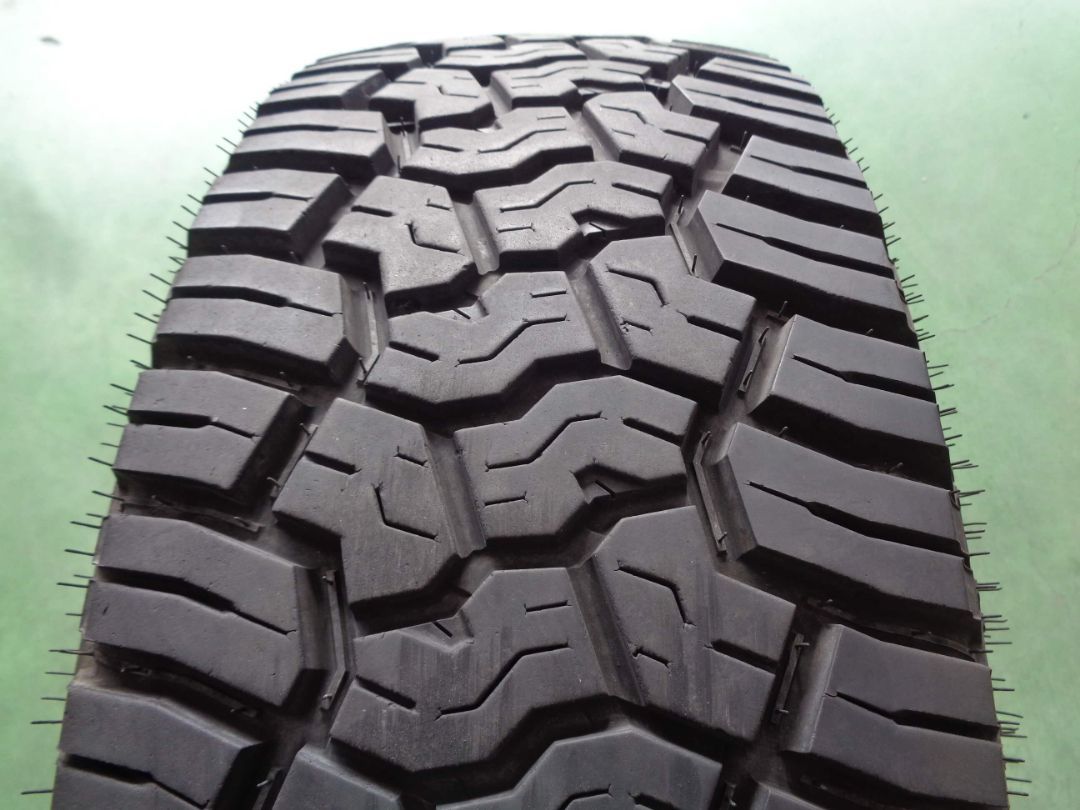 265 70 R 17 ヨコハマ ジオランダー X AT G 016 タイヤ 4本 プラド ハイラックス FJクルーザー 神奈川県