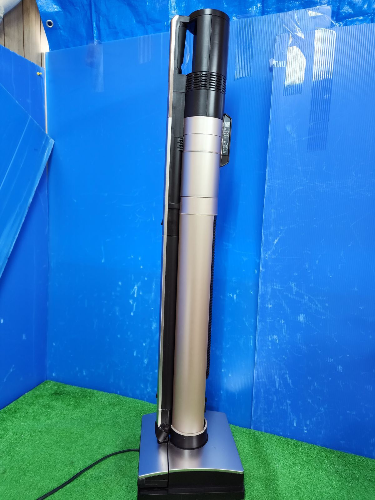 J90☆空気清浄付き・三菱コードレススティッククリーナー・HC-VXG3030P