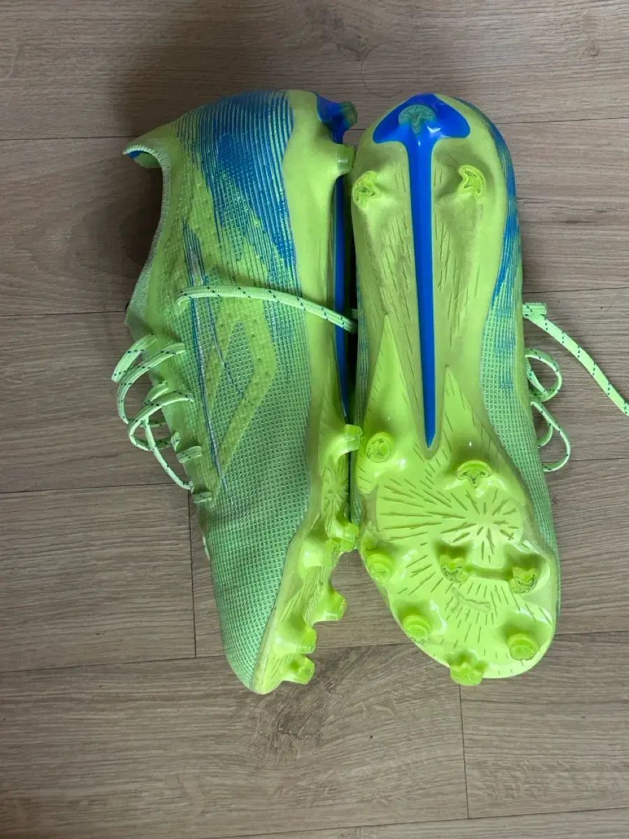  プーマ ウルトラ5 FG サッカーボール サッカー フットサル