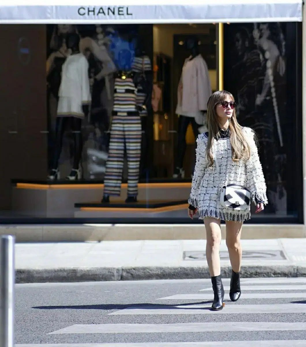 ３回使用 状態良し CHANEL シャネル トップハンドル クルーバッグ シーズンバッグ バッグ クロスバッグ トートバッグ