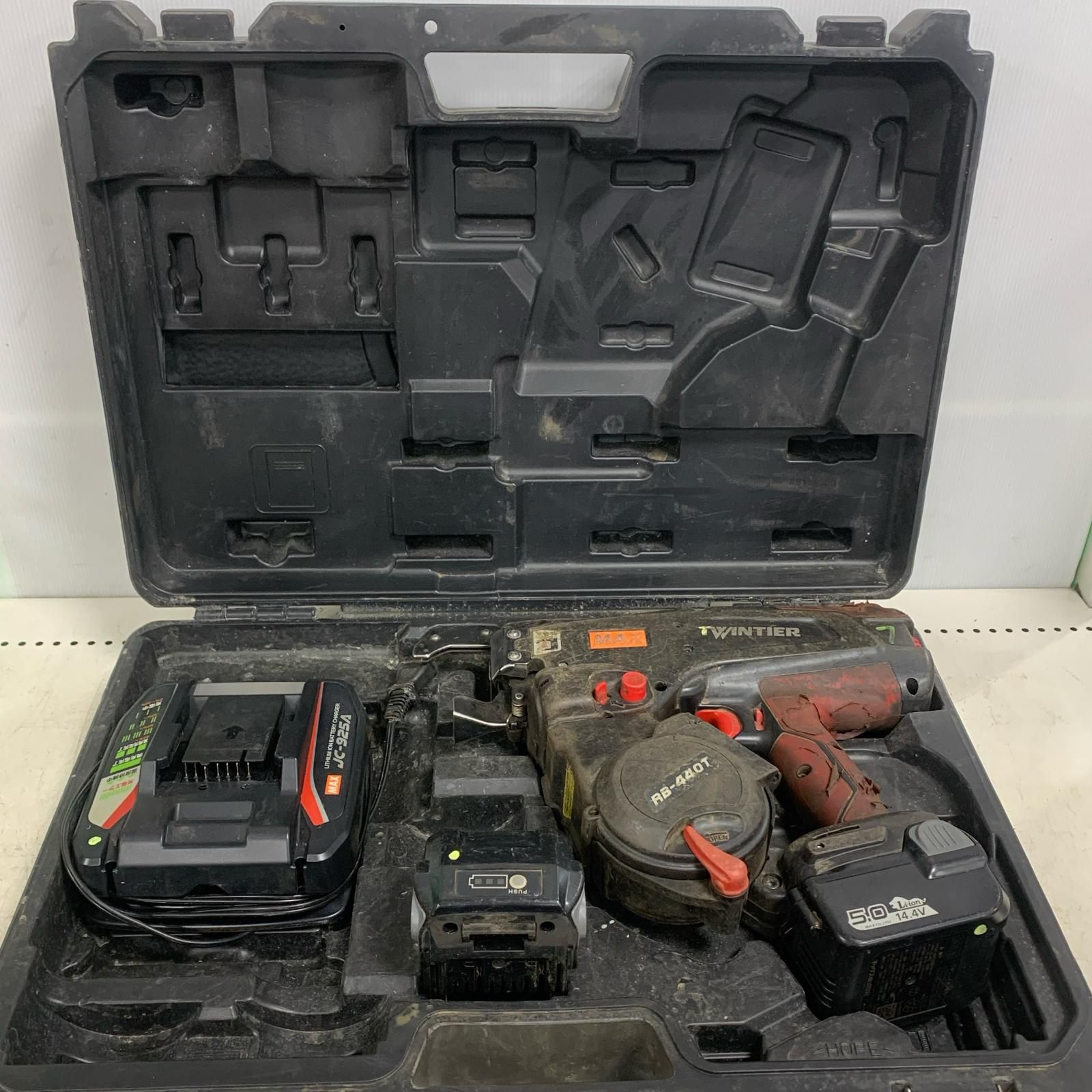 ♭♭MAX マックス リバータイア 鉄筋結束機 充電器 充電池 ケース付 RB 440 T