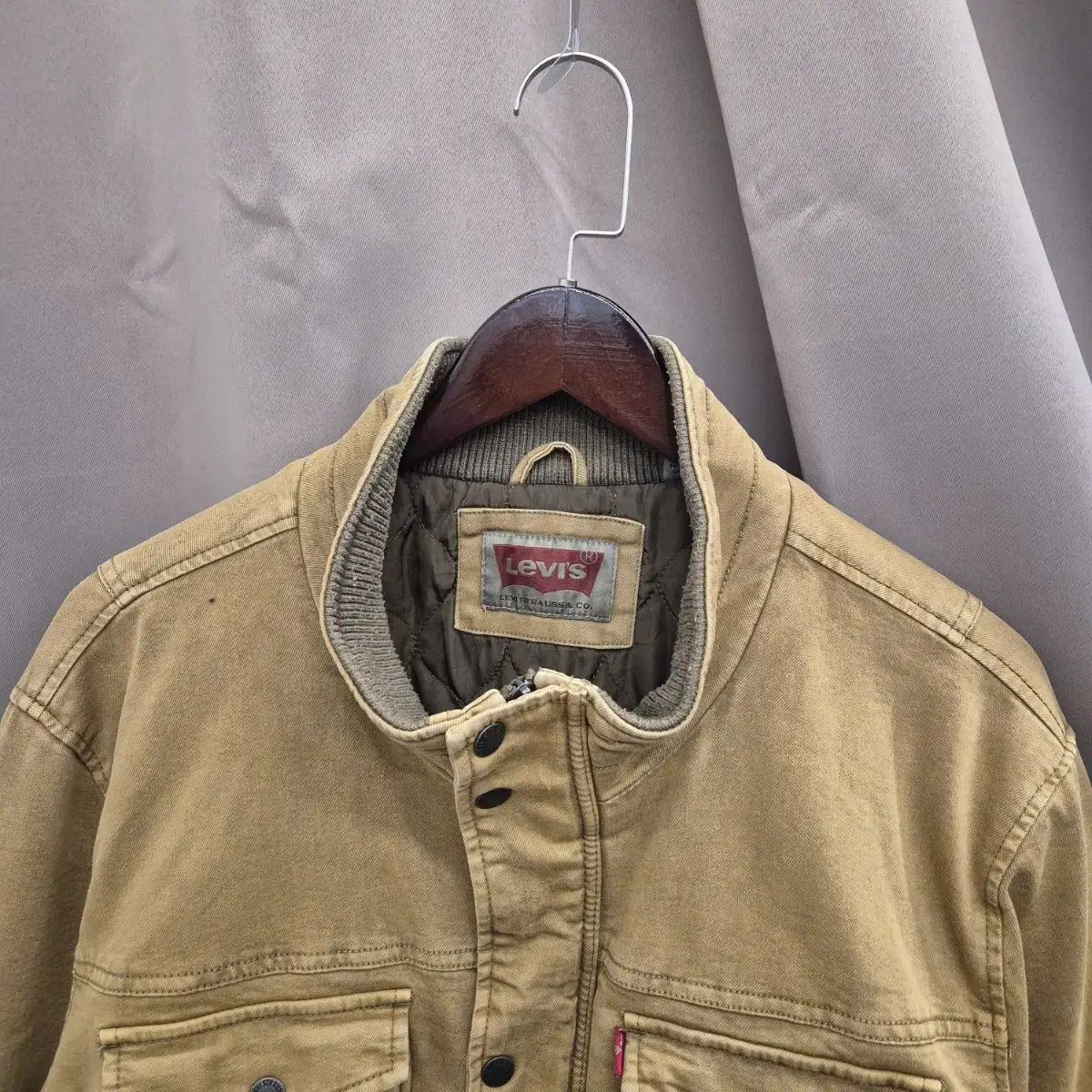 リーバイス クラシック マルチ ポケット キルティング トラッカー ジャケット XL