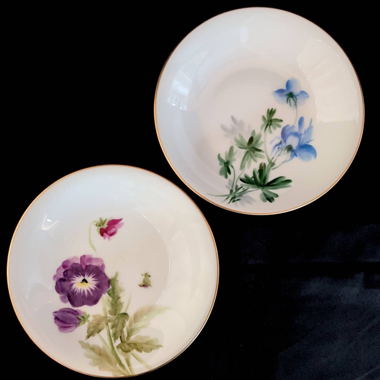 大倉陶園 金彩 花柄 青 紫 2枚 - メルカリ