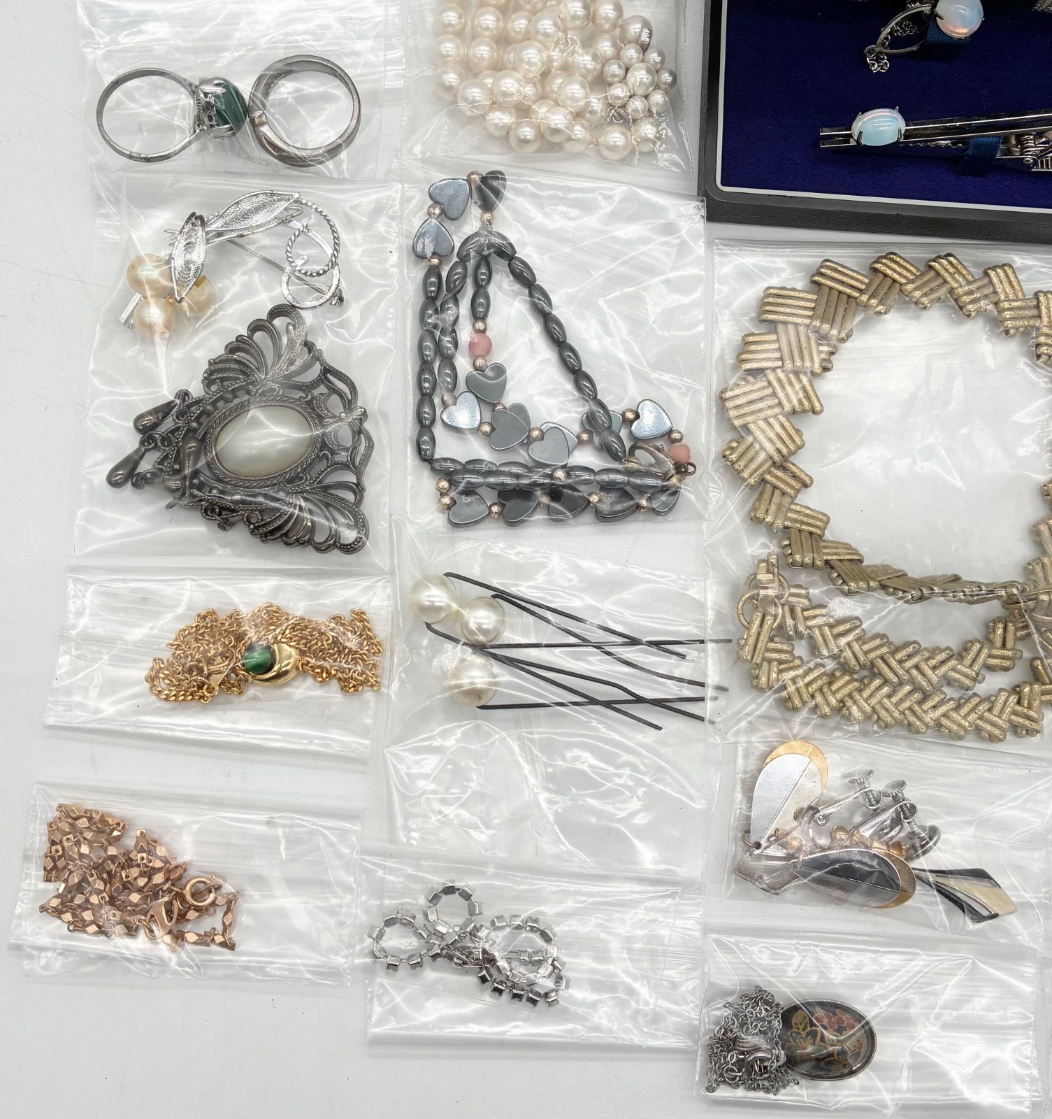 イミテーション まとめ アクセサリー⑥ - メルカリ