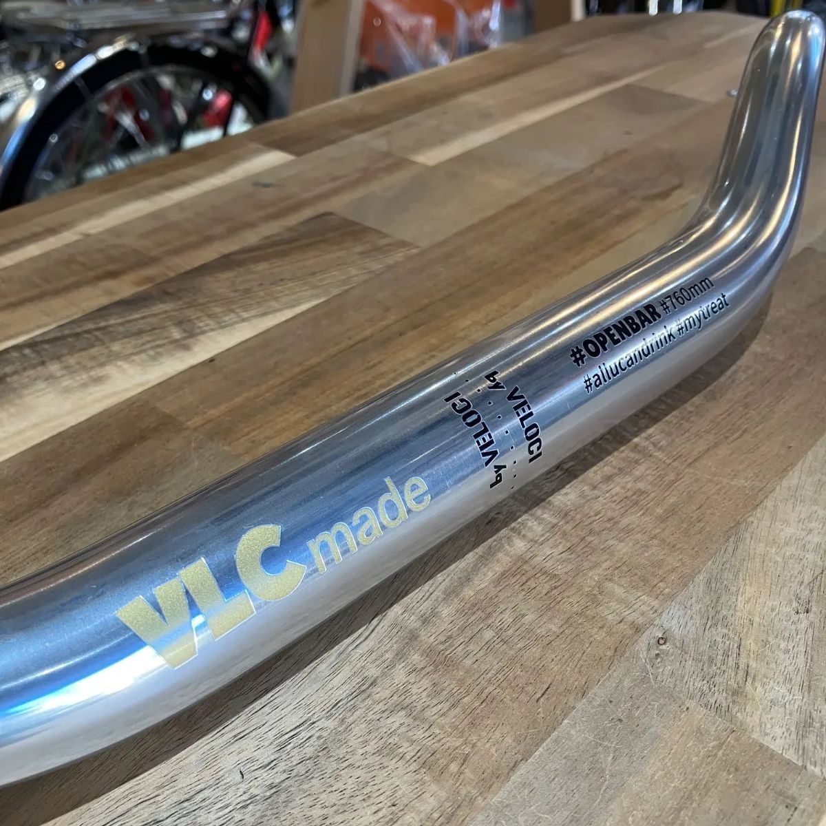 VELOCI OPEN BAR ポリッシュシルバー、ブラック MTBやOLD MTB