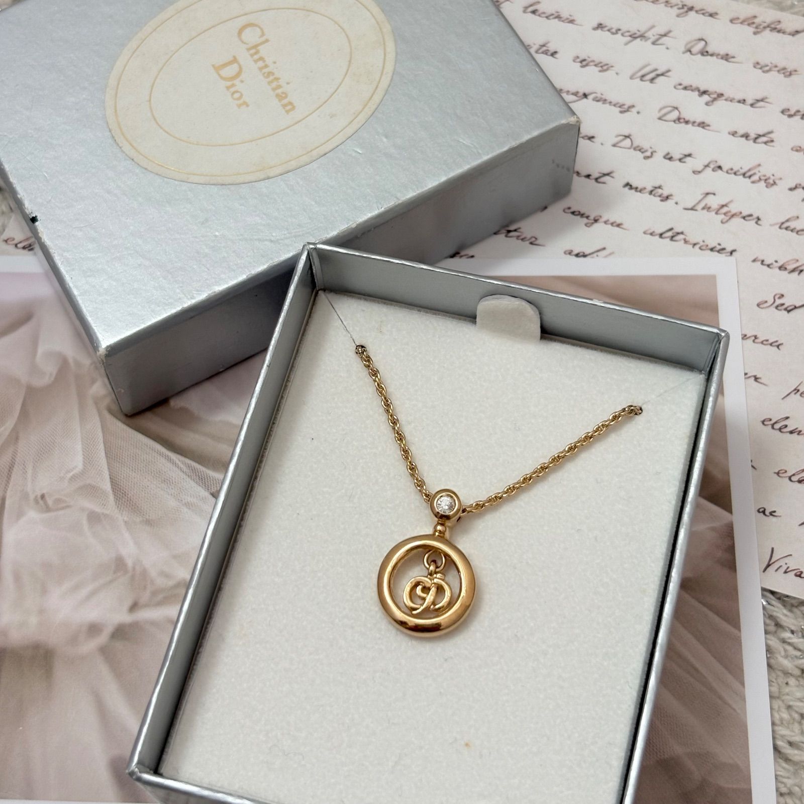 美品 クリスチャンディオール ネックレス CD ロゴ　 ラインストーン 箱付き】【未使用品】クリスチャンディオール CDロゴ ラインストーン