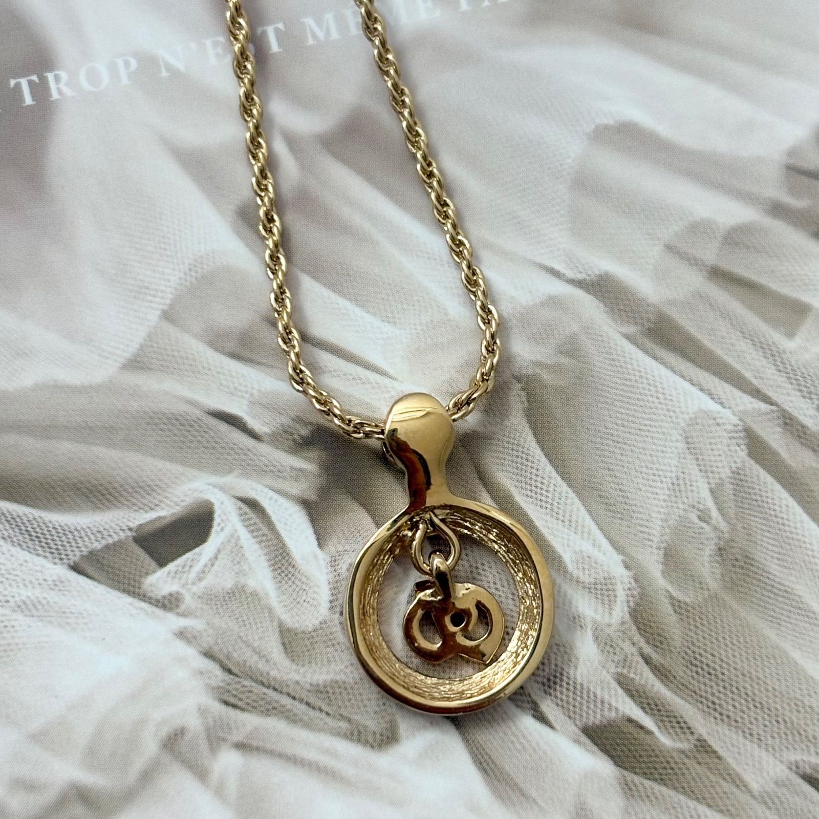 箱付き】【未使用品】クリスチャンディオール CDロゴ ラインストーン